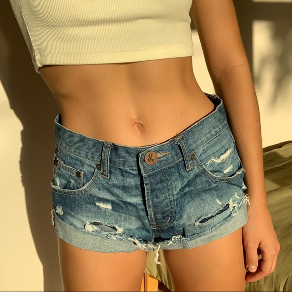ONE TEASPOON denim shorts - Picture 1 of 4